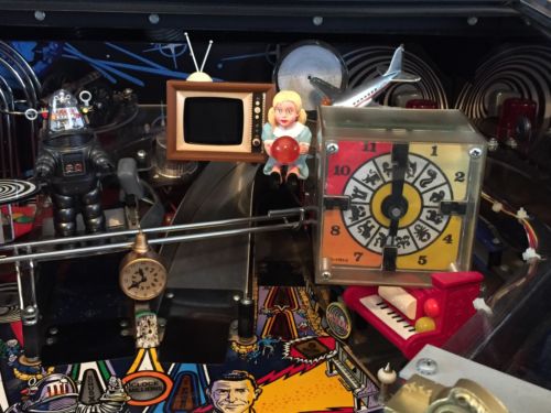 Twilight Zone Pinball Talky Tina Doll - Imagen 9