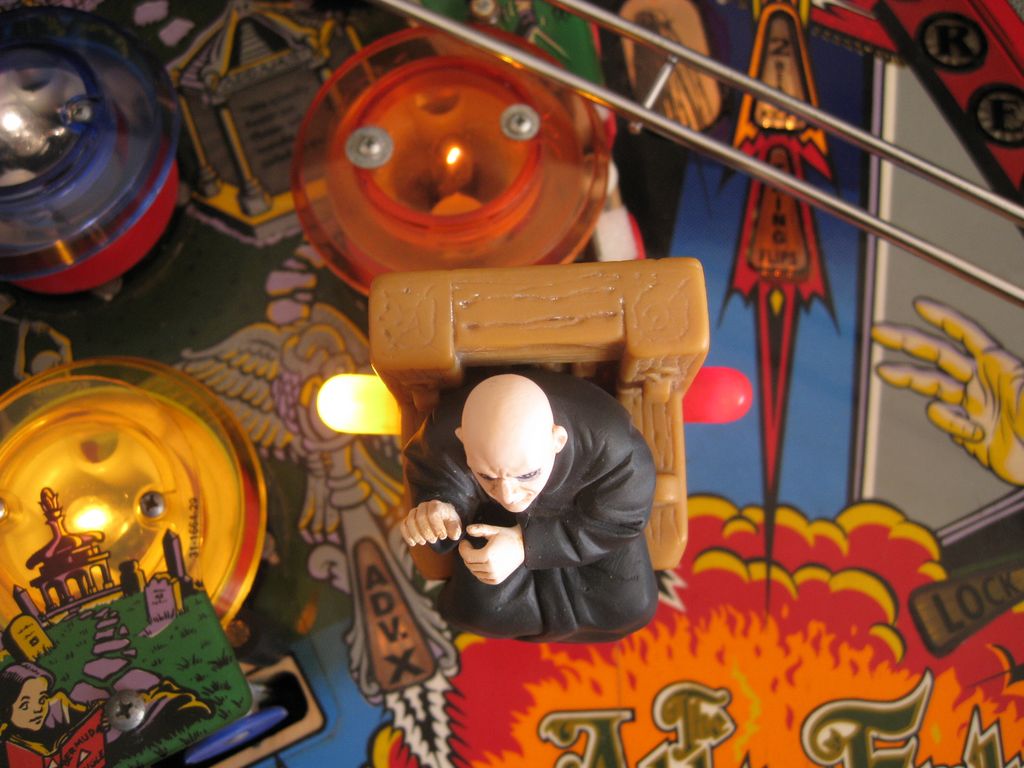 The Addams Family Pinball Uncle Fester - Image 4